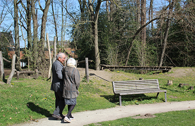 Berlare Doorbreekt Taboe Met Dementievriendelijke Wandelingen